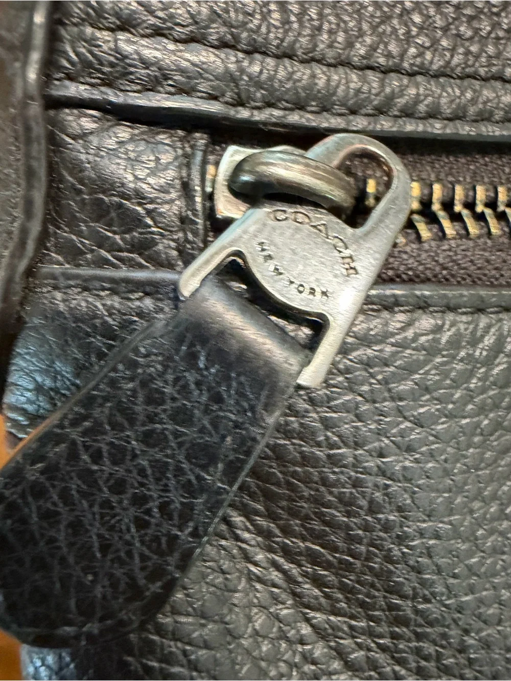 Coach Men’s Houston Flight Bag Black Pebbled Leather Messenger Crossbody